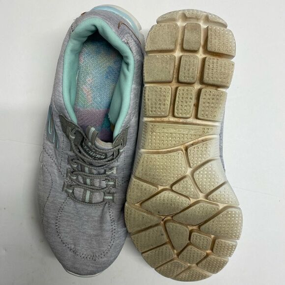 sketchers woman’s stretch knit washable bungee slip on sneakers/8.5/ comfort - Picture 7 of 7
